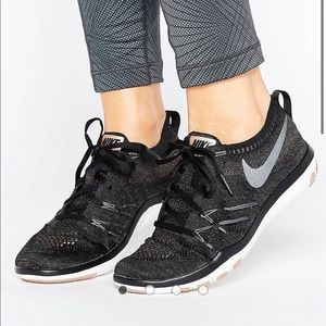 nike free focus flyknit 2